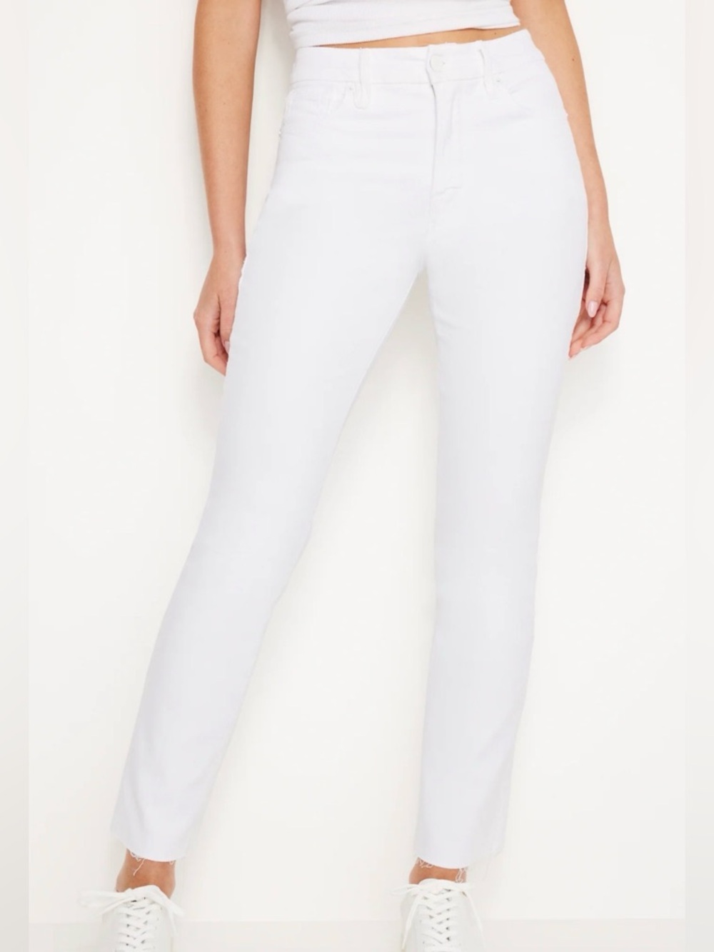 Good American Everything Fits White Straight-Leg Jeans
